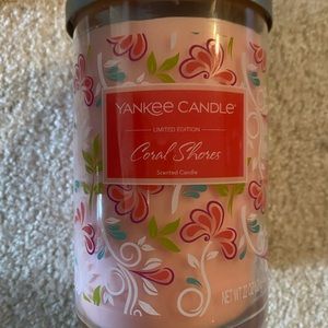Yankee Candle Coral Shores Candle